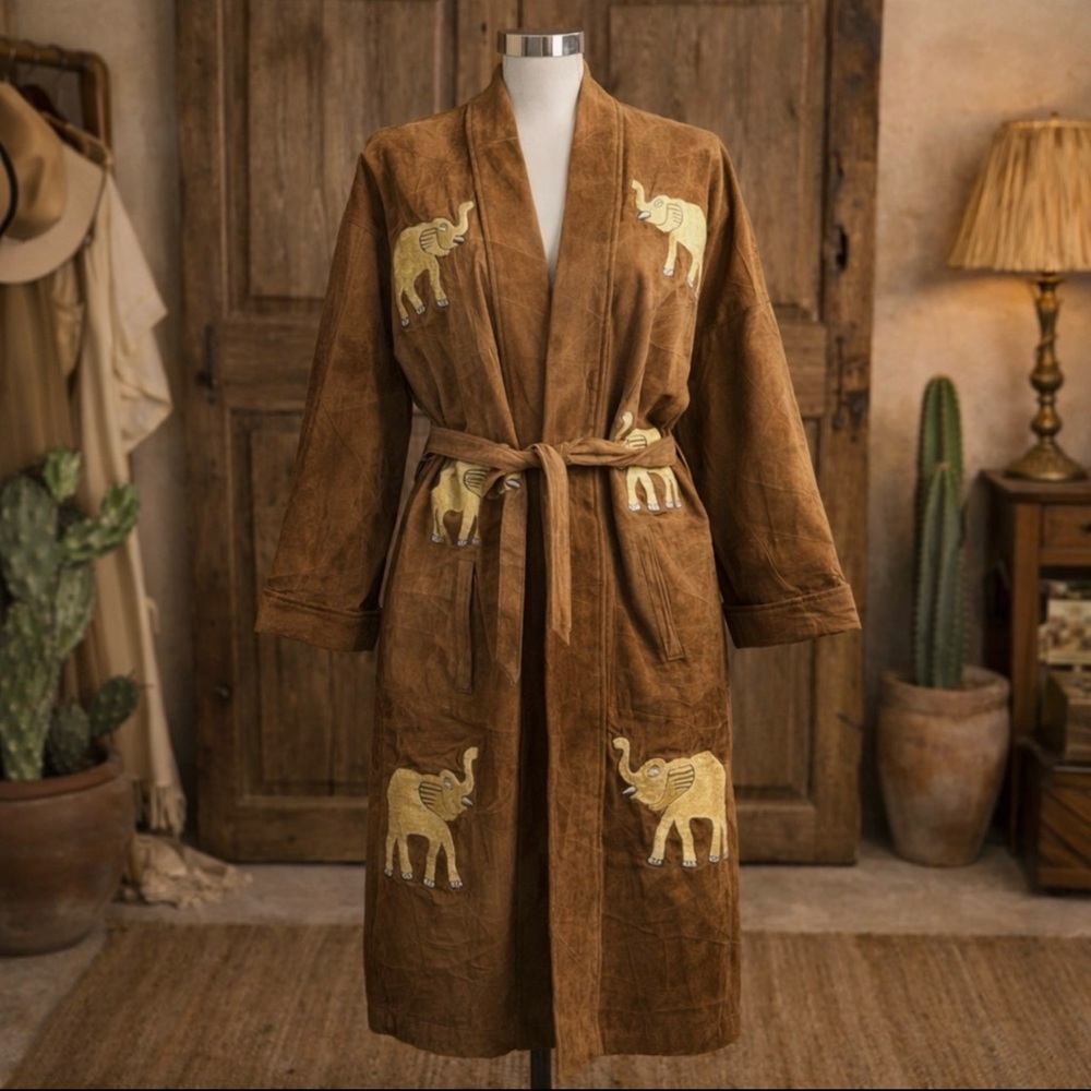 The African Star Long Suede Leather Coat Belted Embroidered Elephants XL Vintage